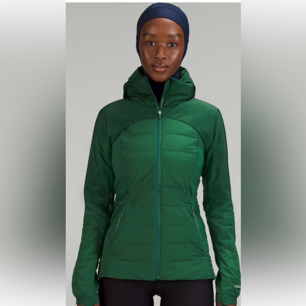 Lululemon Down for it all Jacket in Everglade
Size 10, very good condition